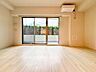 室内：居心地の良い空気感は、暮らしのステージを彩り、心からのやすらぎと満足感を与えてくれます。