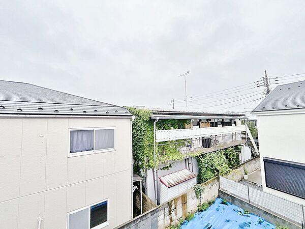 バルコニーを拡大表示