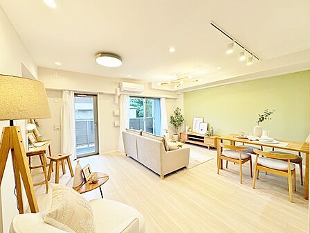 快適に過ごす毎日を求めて、暮らしの中でご自身の「マイホーム」に創り上げてください。