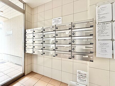 郵便物を受け取るための郵便受けも、きちんと管理されています。