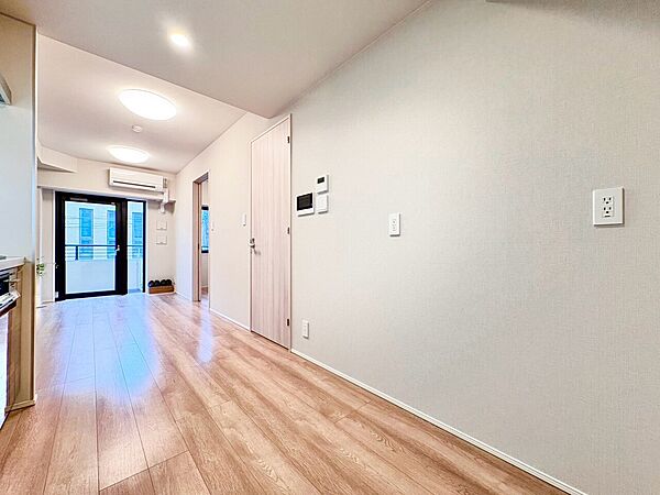 リビング/ダイニングを拡大表示
