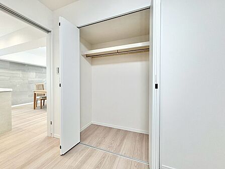 暮らし心地を大きく左右する収納を、適材適所に配置し使い勝手を考慮しました。
