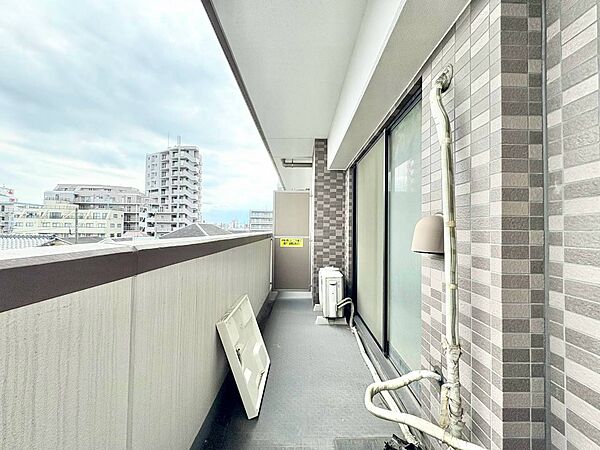 バルコニーを拡大表示
