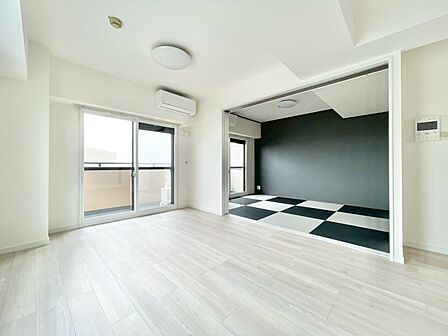 飾り過ぎないシンプルな内装と偏り過ぎないデザインで統一しました。