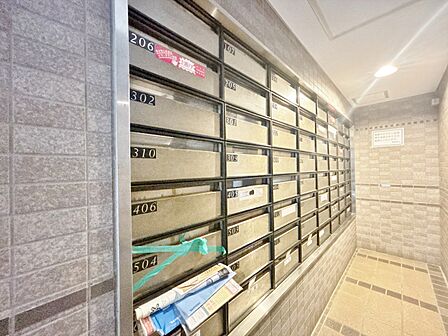 郵便物を受け取るための郵便受けも、きちんと管理されています。