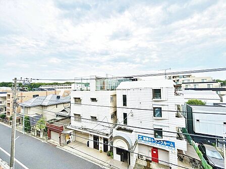頬をなでる、優しい風を感じることが出来ます。