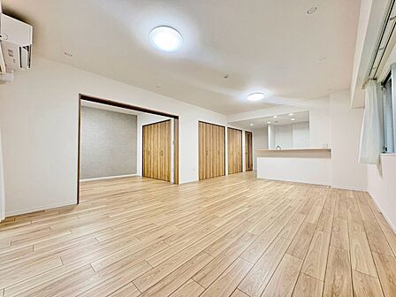 快適に過ごす毎日を求めて、暮らしの中でご自身の「マイホーム」に創り上げてください。