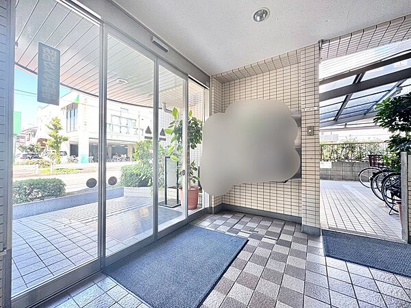 エントランス