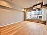 室内：飾り過ぎないシンプルな内装と偏り過ぎないデザインで統一しました。