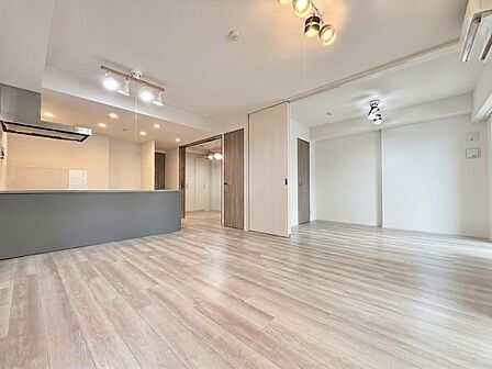 豊かな居住性と、安心感を満たすクオリティが見事に調和した住空間。