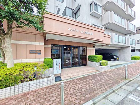 外と内をつなぐエントランスは、まさに顔となる場所。