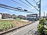 バルコニー：窓を開けると広がる青空。心をリフレッシュして日々を過ごしていきましょう。