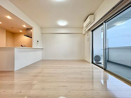 豊かな居住性と、安心感を満たすクオリティが見事に調和した住空間。