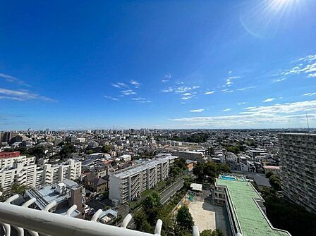 頬をなでる、優しい風を感じることが出来ます。