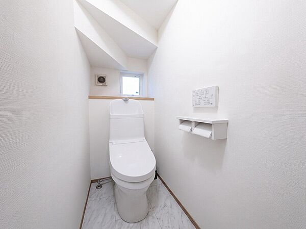 トイレを拡大表示