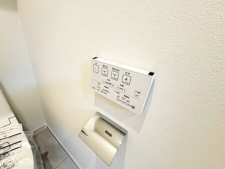 操作しやすいパネルです。