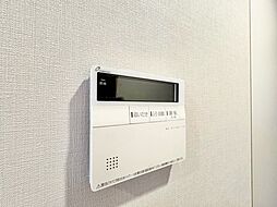 見やすい画面で操作しやすい給湯パネルです。