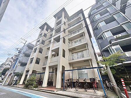 ライフプランニングからローンまで、一貫してご説明させていただきます。お気軽にお問い合わせくださいませ。