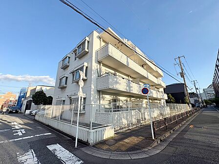 現地に足をお運びいただいた際には、周辺散策などをお勧めいたします。