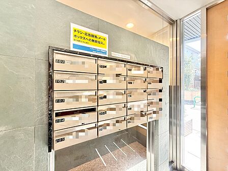 郵便物を受け取るための郵便受けも、きちんと管理されています。