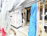 玄関：玄関を開ければ、そこは安らぎのご自宅。