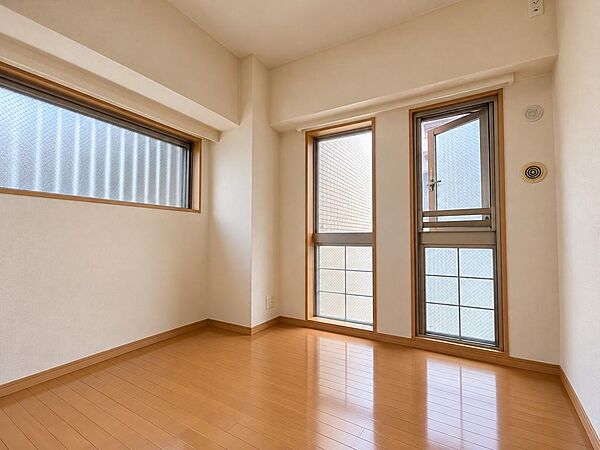 洋室