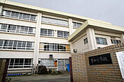室田小学校まで約735m