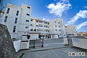 大越小学校まで約1199m