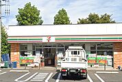 セブンイレブン 大田区石川町2丁目店（290m）