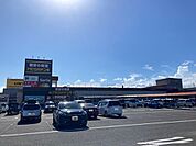 MEGAドン・キホーテUNY榛原店（944m）