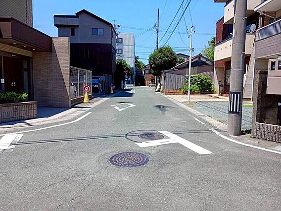 前面道路含む現...