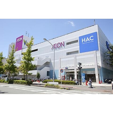スーパー「ビアレヨコハマ・イオン金沢シーサイド店まで380ｍ」
