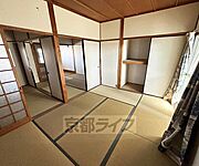 落ち着いた雰囲気のお部屋です
