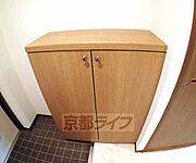 下駄箱ついてます。