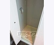 玄関入ってすぐにあります