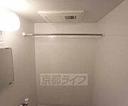 浴室乾燥機付いてます。