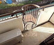 西向きのバルコニーです。