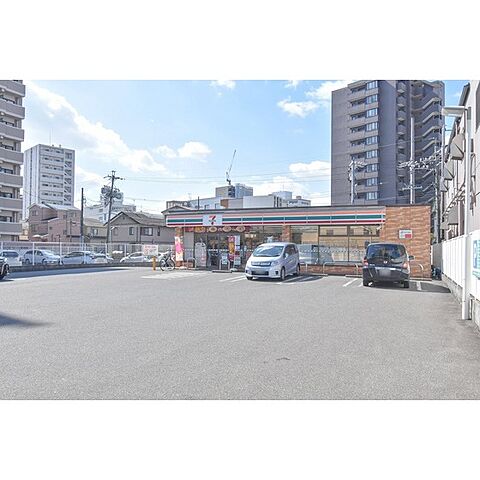 コンビニ「セブンイレブン名古屋一番3丁目店まで300ｍ」