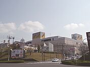 スーパー「アピタ高蔵寺店まで250ｍ」