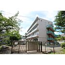小学校「春日井市立高森台小学校まで200ｍ」