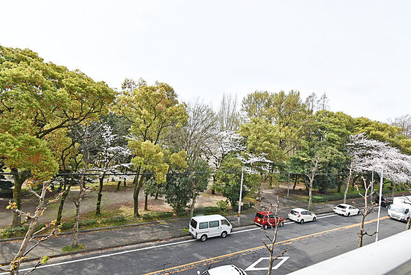 URアーバニア志賀公園 ｜愛知県名古屋市北区中丸町3丁目(賃貸マンション3LDK・3階・70.20㎡)の写真 その12