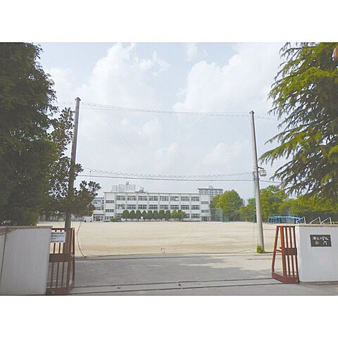 小学校「名古屋市立瀬古小学校まで850ｍ」