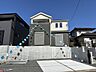 外観：並列駐車可能です。