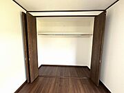 「1階6帖洋室」全居室収納付き！