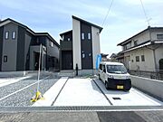 駐車並列3台可！