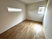 洋室(1)。2階全居室6帖以上で、どのお部屋も使い勝手がいいですよ！