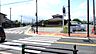 外観：道路幅広い角地で陽当たり良好+開放感有り！