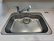 広々シンクで洗い物楽々。