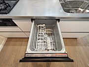 家事効率UPの強い味方、食器洗浄乾燥機付き！