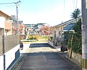 前面道路写真！閑静な住宅街です♪